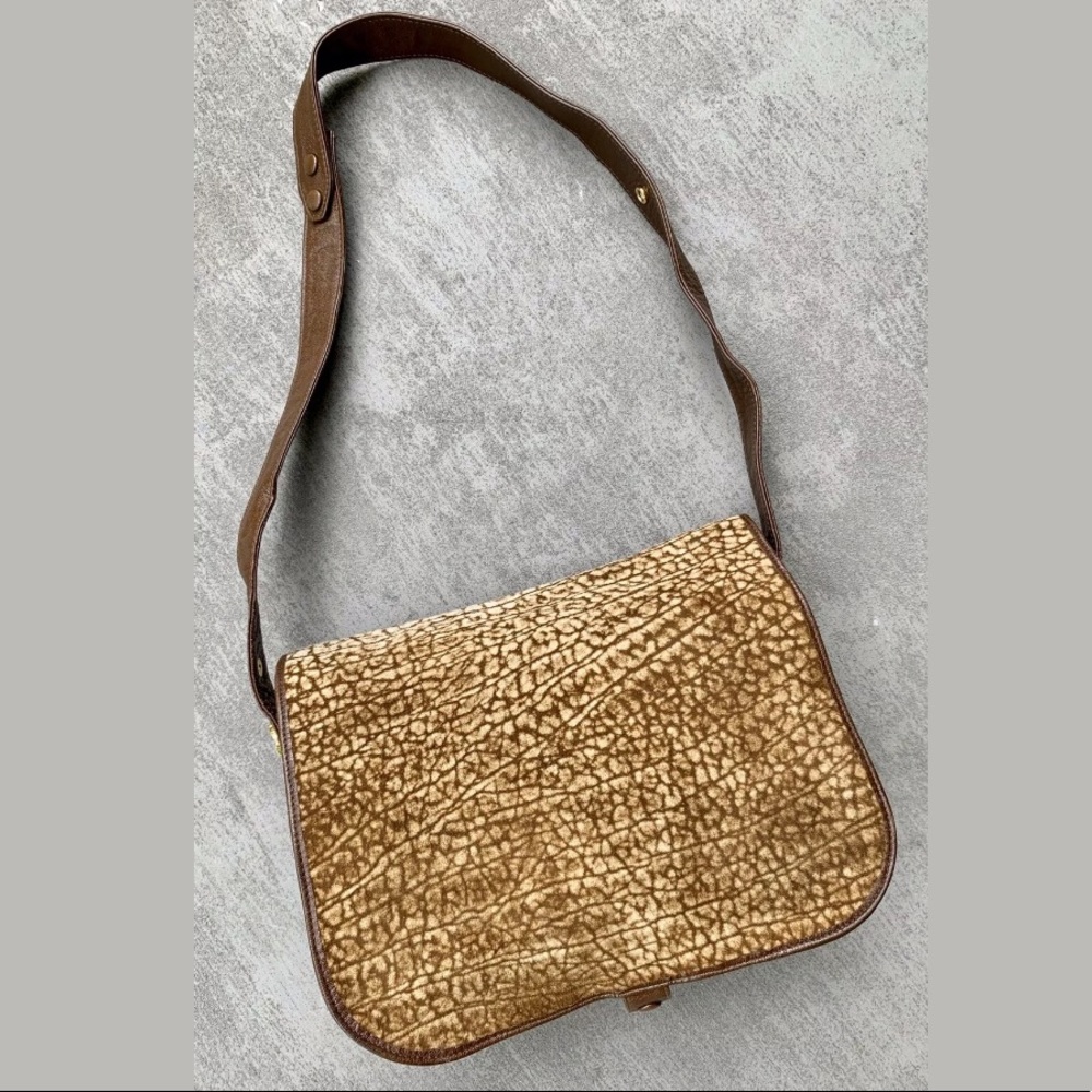 VTG Carlotta Italian Leather Skin Shoulder Bag